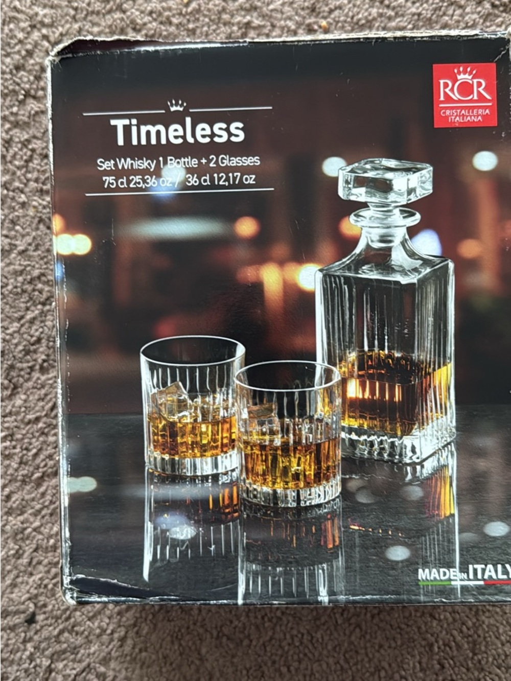 Timeless Whiskey Decanter Set in Clear Glass